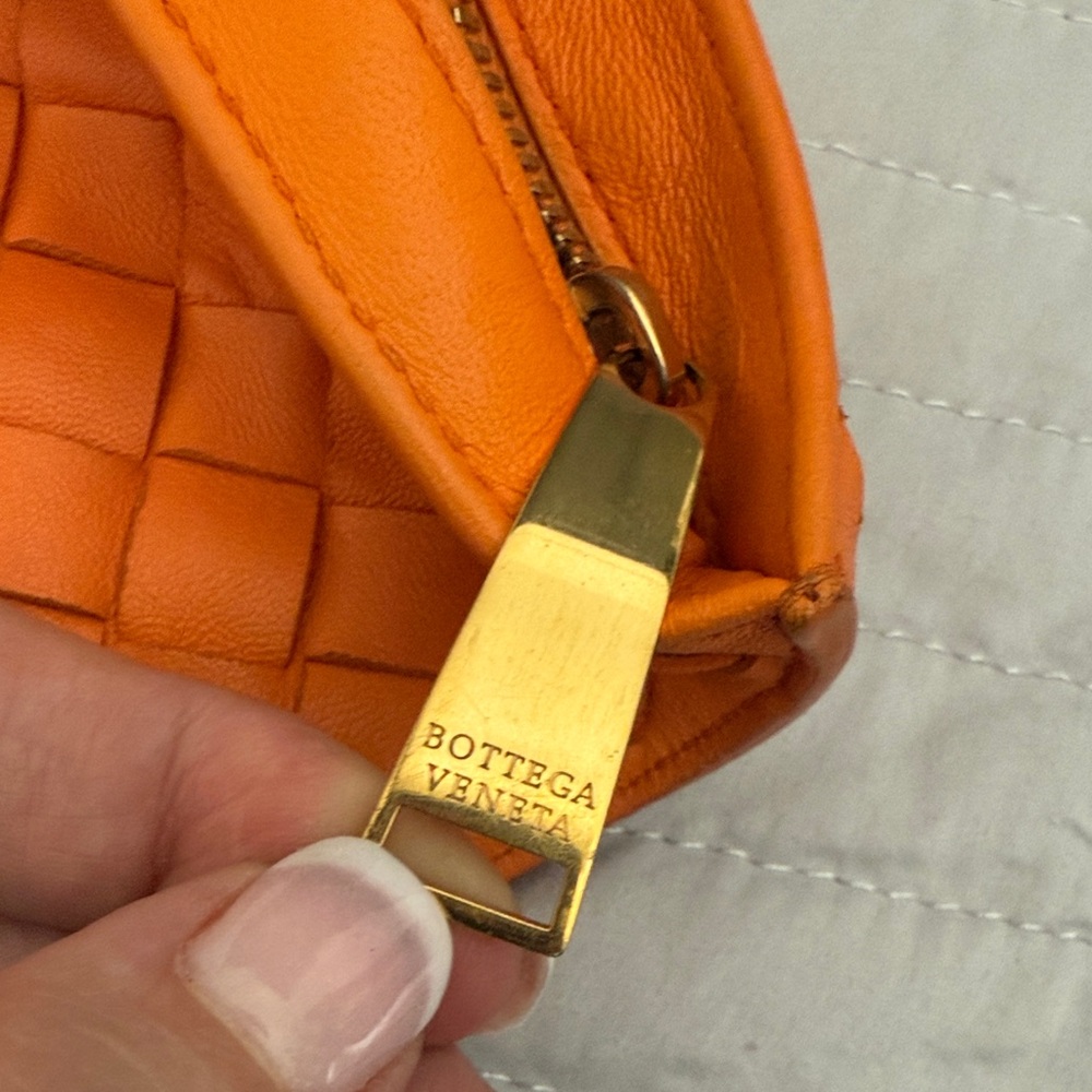 Bottega Veneta Intrecciato Twist Bag - Orange Handle Bags ... - Picture 10 of 14